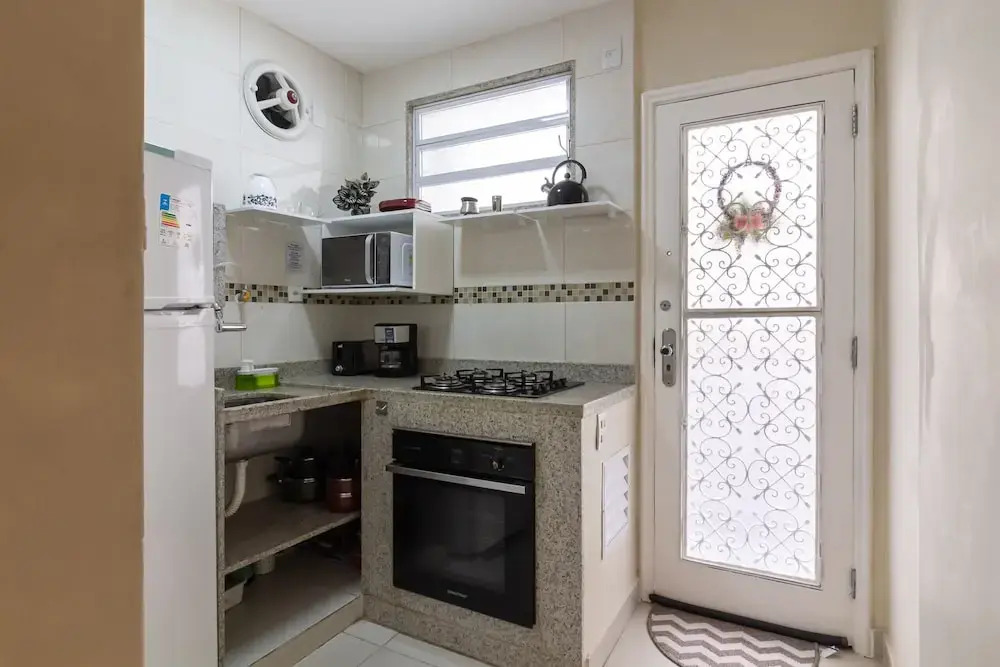 Cosy in Copacabana 7 Minutes From the Beach Fm211