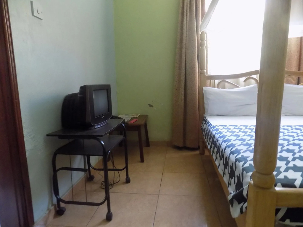 Etana Motel Kampala