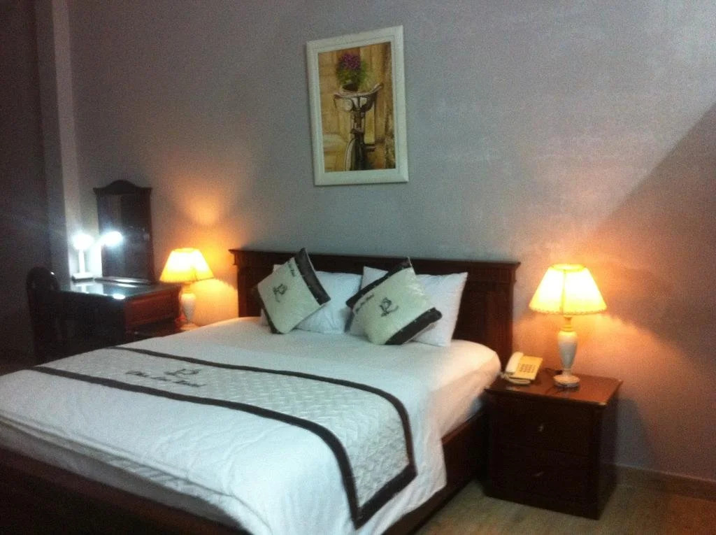 Phu Loc Hotel