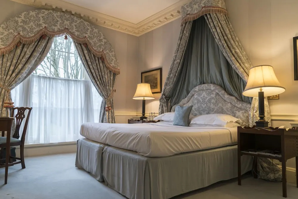 Melbourne Lodge