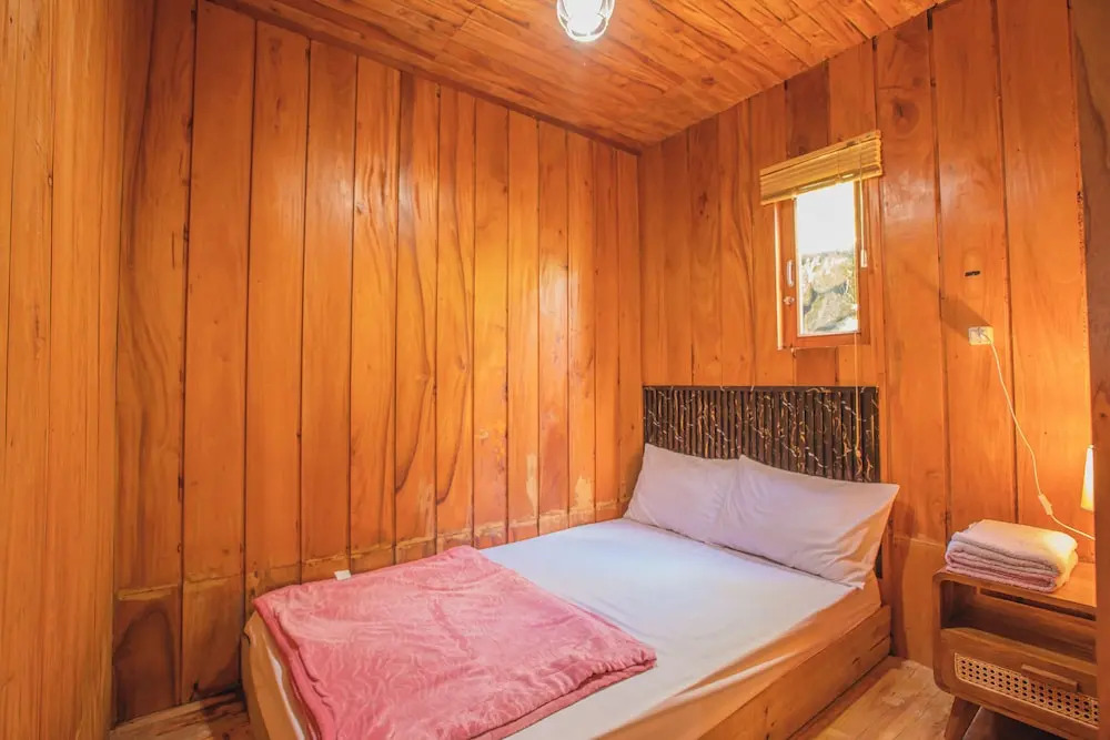 Emerald Cabin House