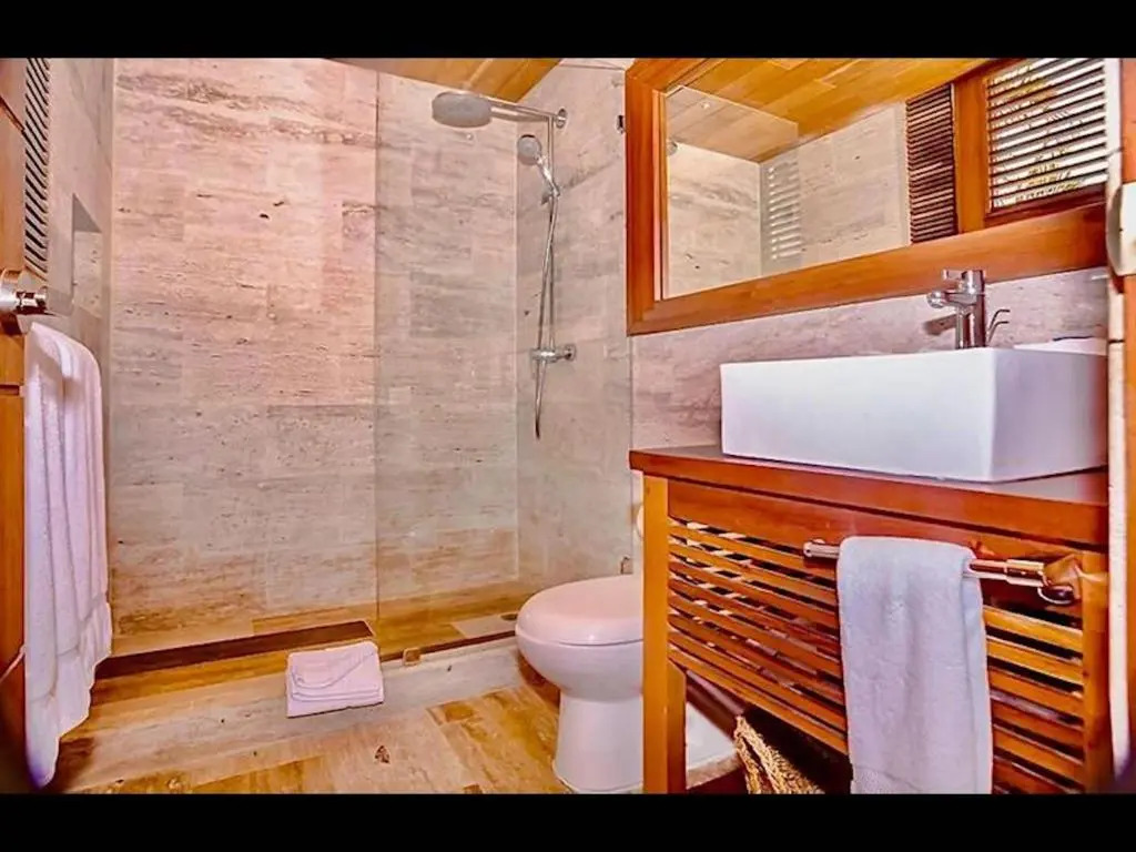 "srvittinivillas Cñ-ll66 /great Villa/ Good Location/  Resort Villa/"