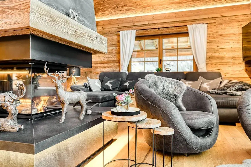 Chalet GM in Brand With 5 Bedrooms and 8 Bathrooms
