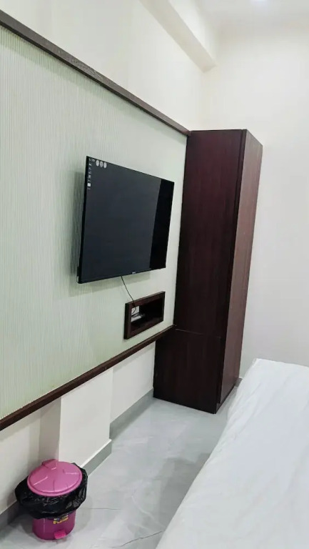 FabHotel Jai Palace Comfortable Stay