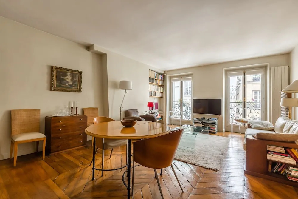 Pompidou Hideaway