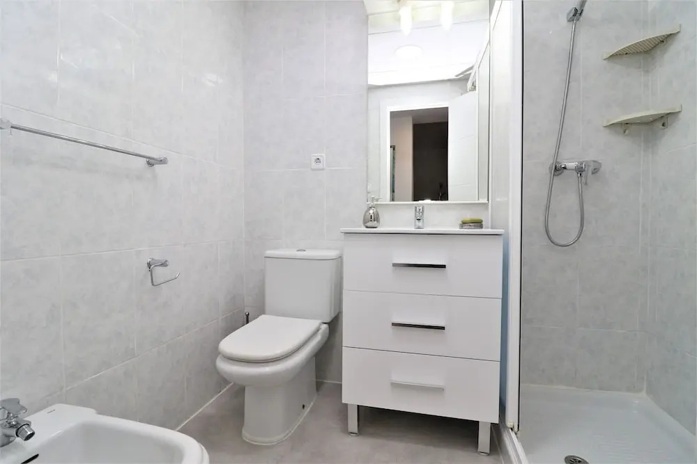Lidersol Apartment 3-F