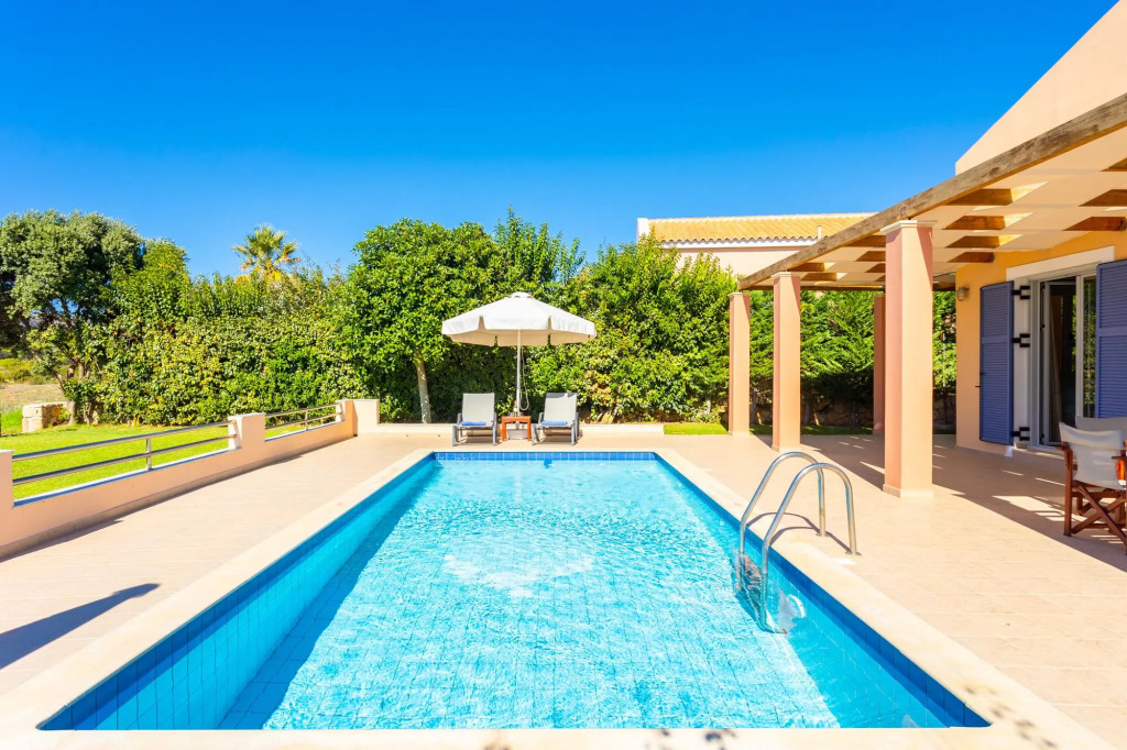 Antigoni Beach House Large Private Pool Walk to Beach Sea Views A C Wifi Car Not Required - 1012
