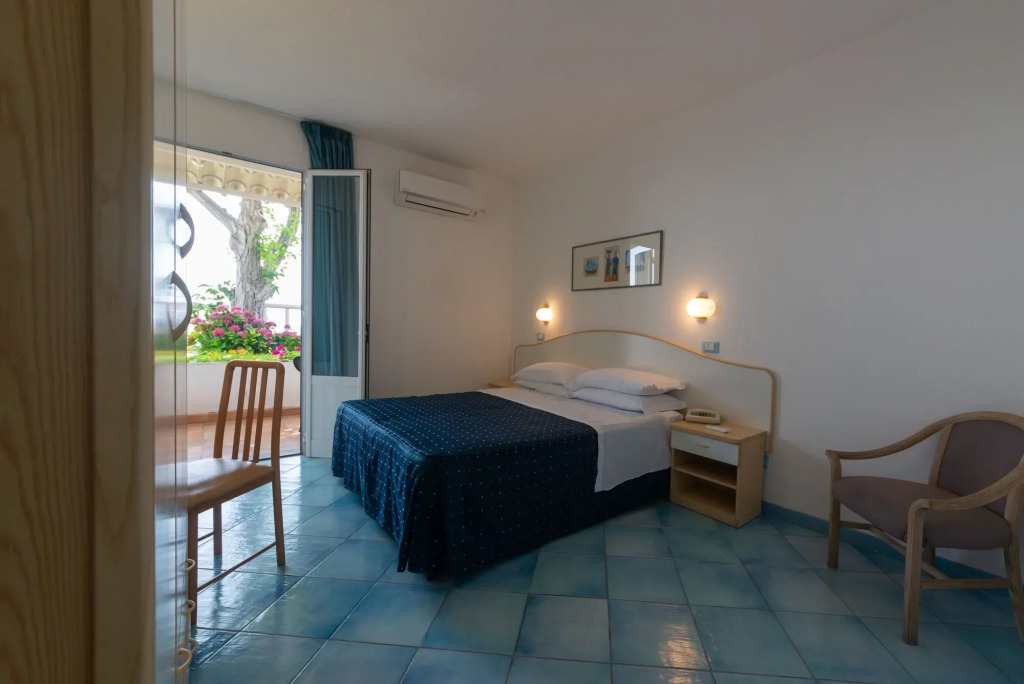 Hotel Villa Ireos