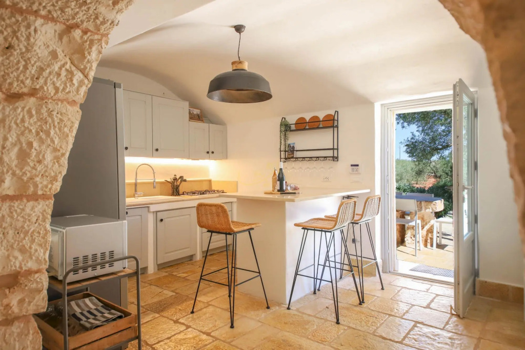 TD Trulli Locobello Stylish Cozy Trulli w Pool