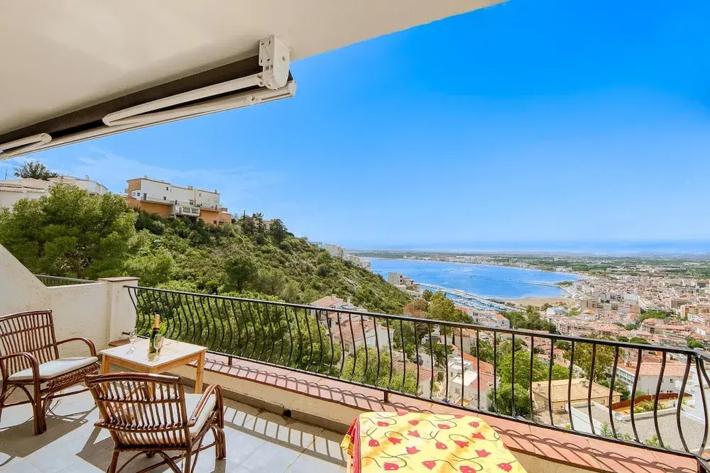 Apartment in Rosas Near Cap de Creus