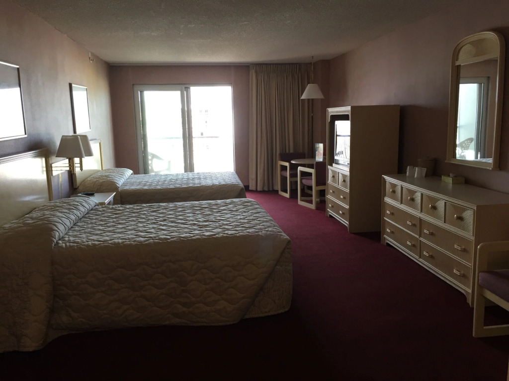 Americana Hotel Boardwalk