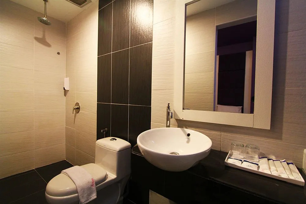 Here Hotel