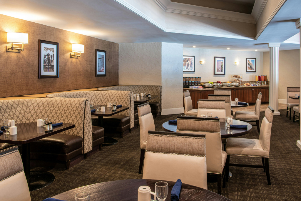 Sheraton Mission Valley San Diego Hotel