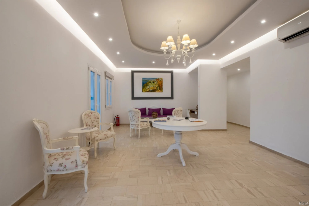 Anamar Santorini