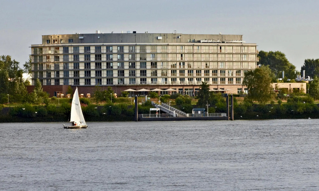 elaya hotel hamburg finkenwerder
