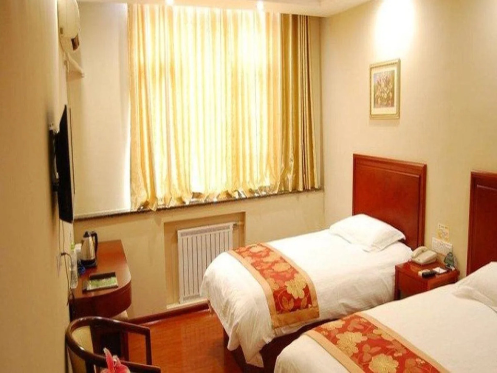 Greentree Inn Shandong Jinan Shanda Road Technology Markets Business Hotel
