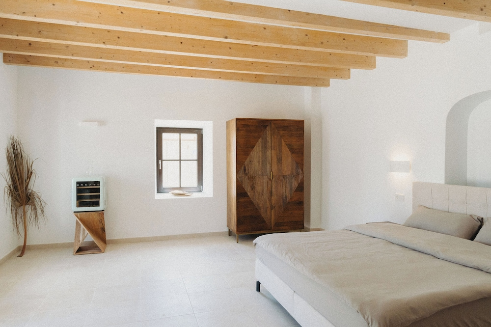 Vino Resort Son Amaret