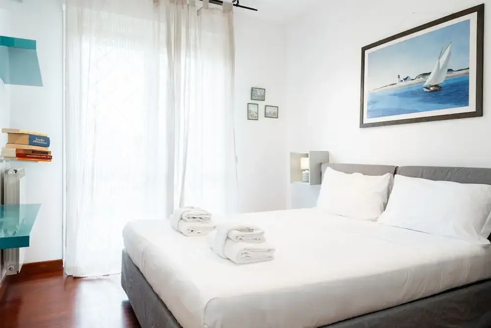 Sunset Apartment in Rome
