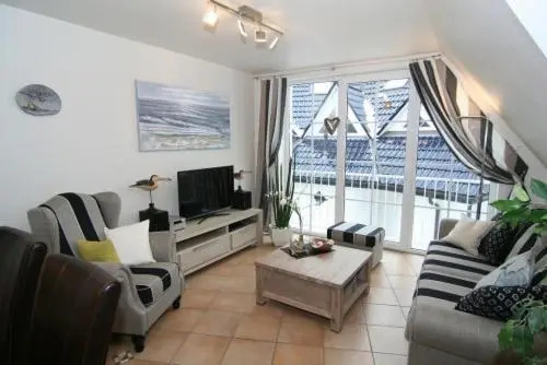 Ferienwohnung "Windflüchter", Gartenweg 5