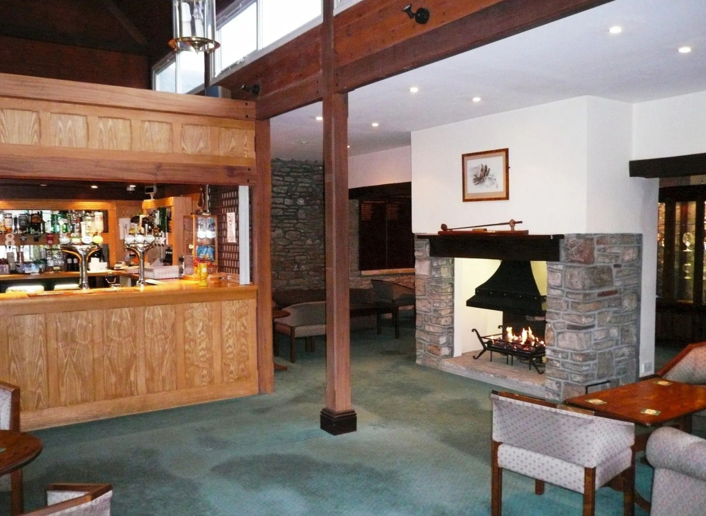 Mendip Spring Golf and Country Club