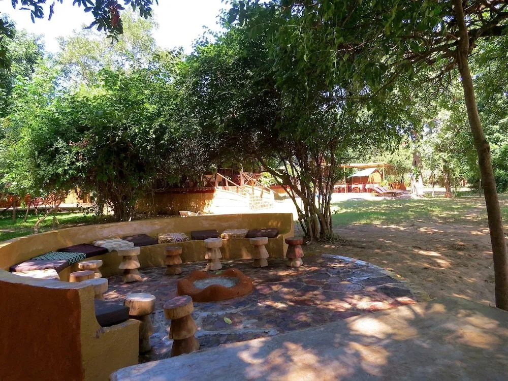 Zikomo Safari Lodge