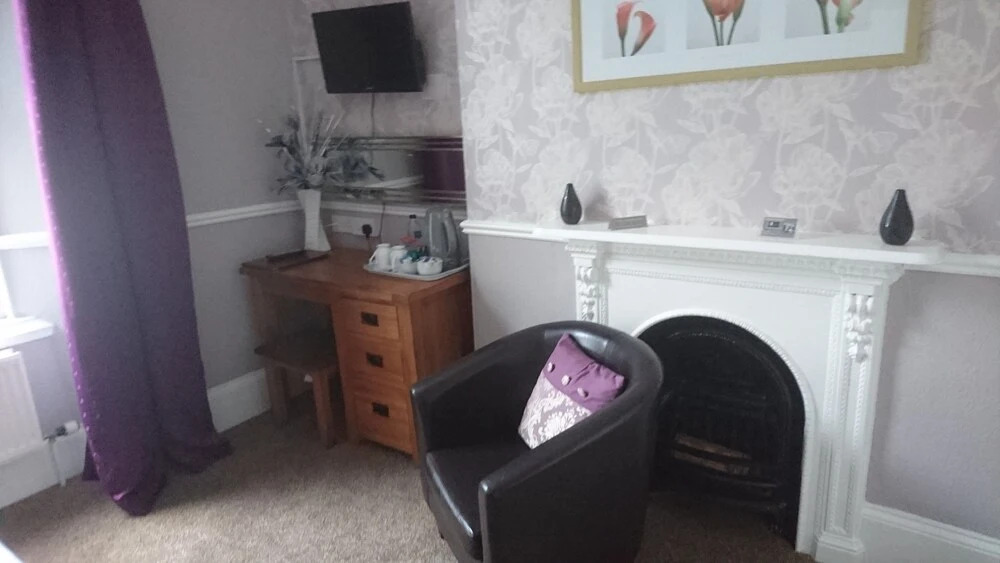 Lawnswood Guest House