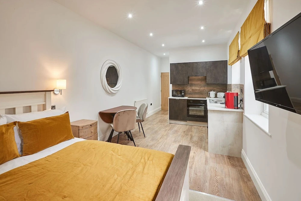 Host Stay Studio Pod 1