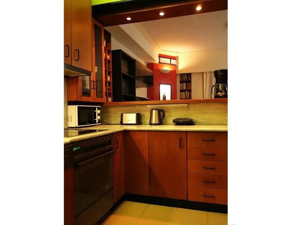 Romantic Apt with Penthouse & Acropolis View