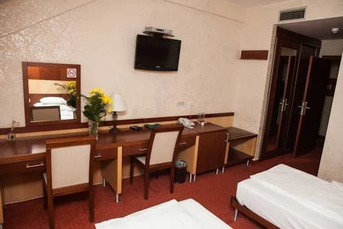 Hotel Marshal
