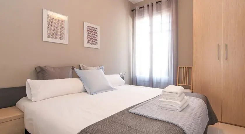 Bohemian Rhapsody 3 Bedrooms Gracia