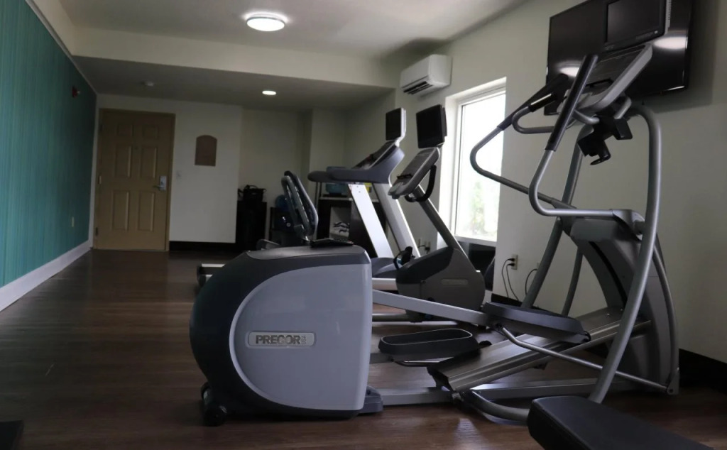 Holiday Inn Express Hotel & Suites Clearwater US 19 North by IHG