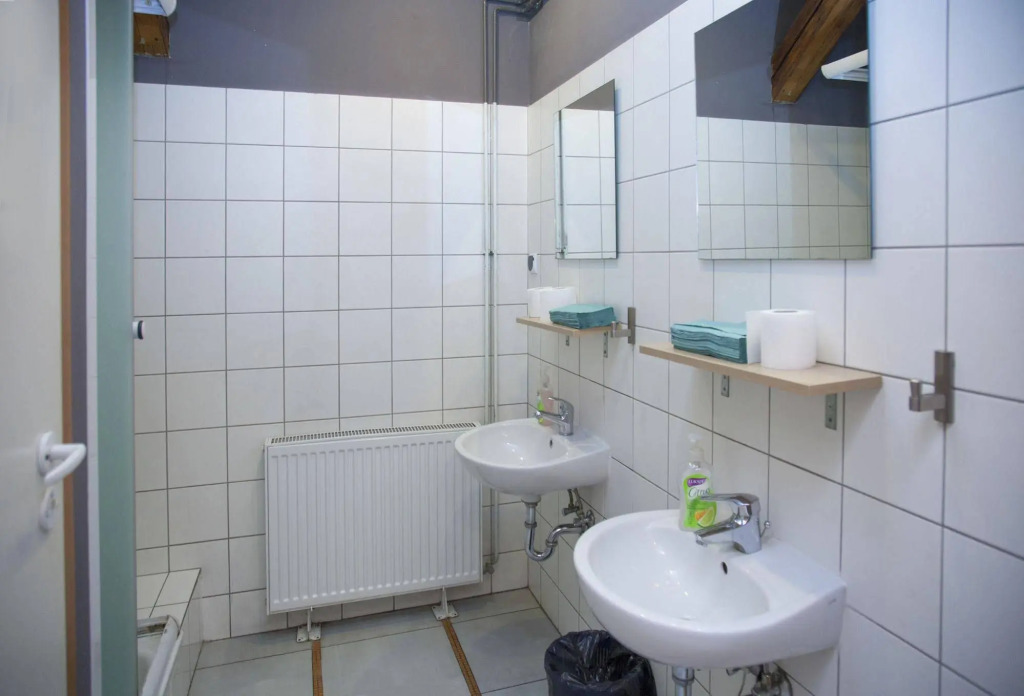 City Hostel