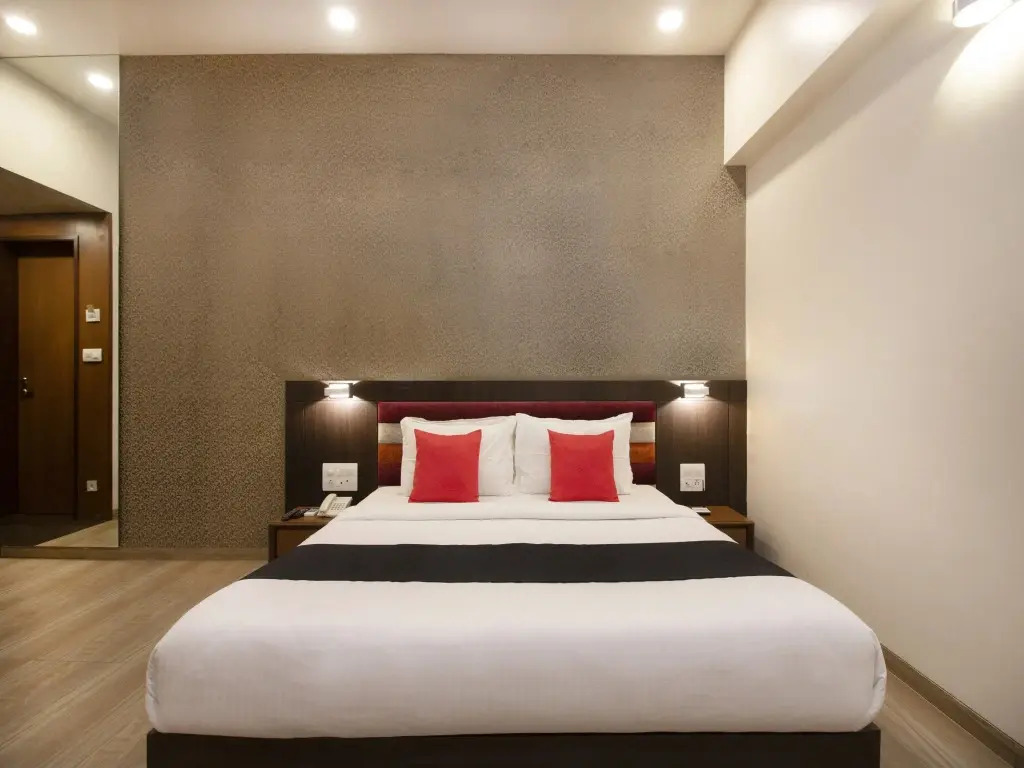 Royal Garden Resort & Lawns by OYO Rooms