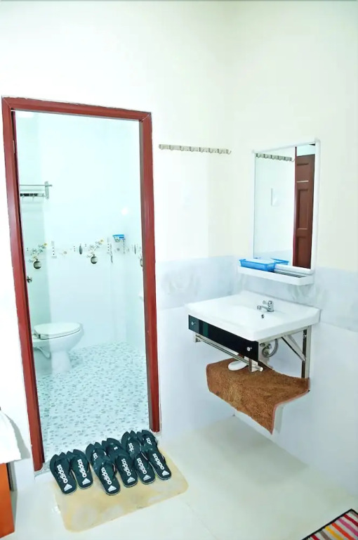Nha Nghi Thoai Chau 3