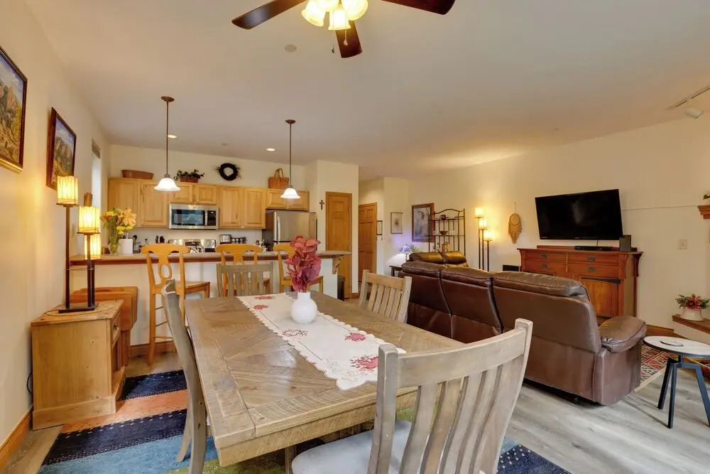 Blue River Townhome Unit D6