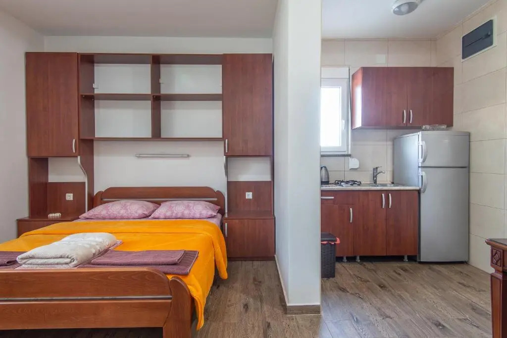 Apartments Oliva