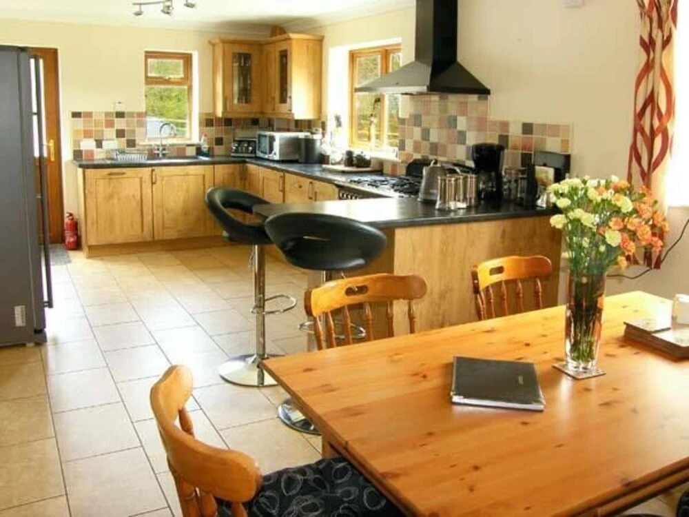 Cennen Lodge