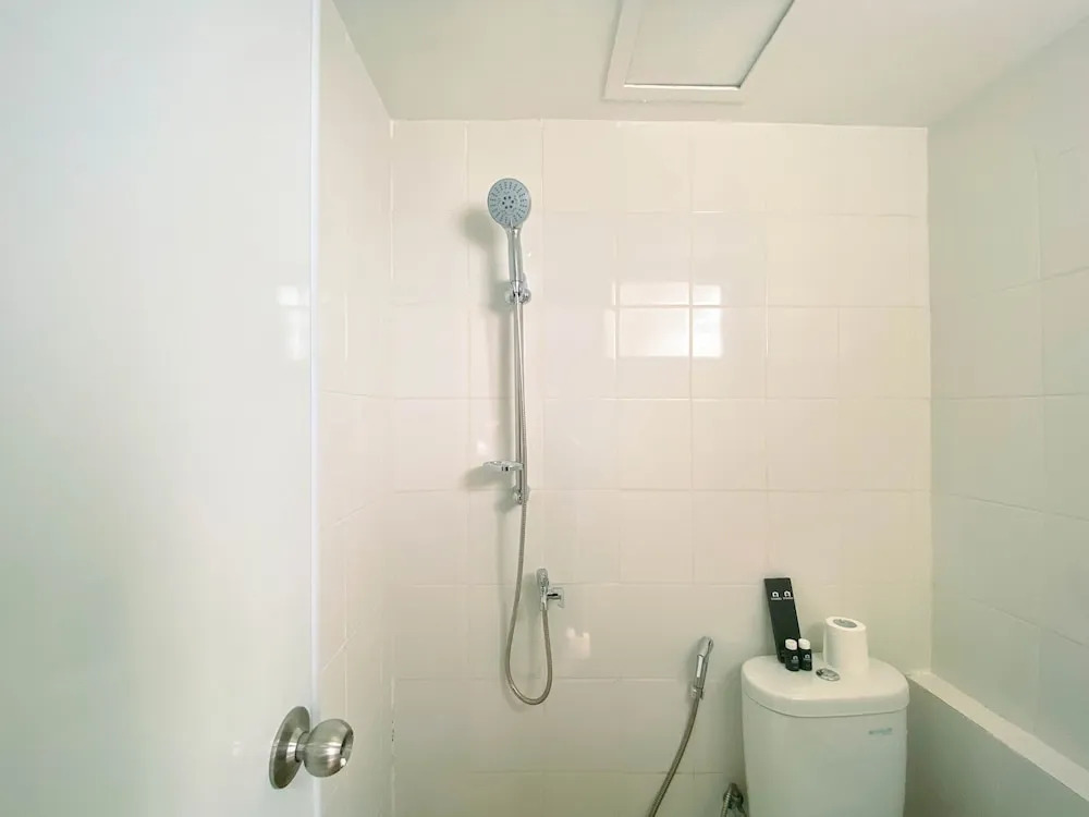 Comfy And Strategic Studio Apartment At Bassura City