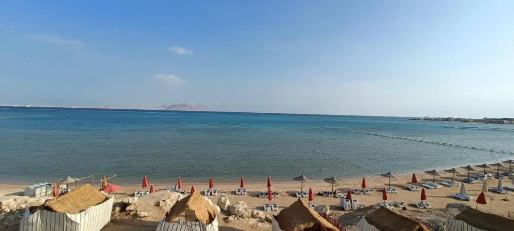 porto sharm 2 bed room and private garden-pool view