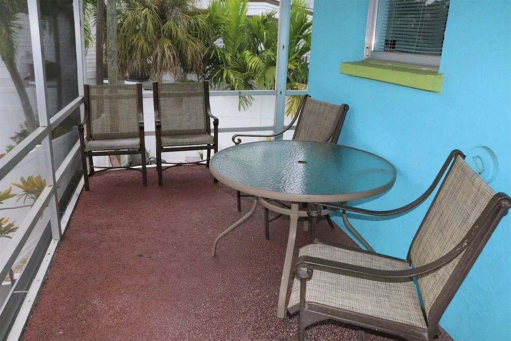 311 Canal - Awesome Village 2 Bedrooms 2 Bathrooms Condo