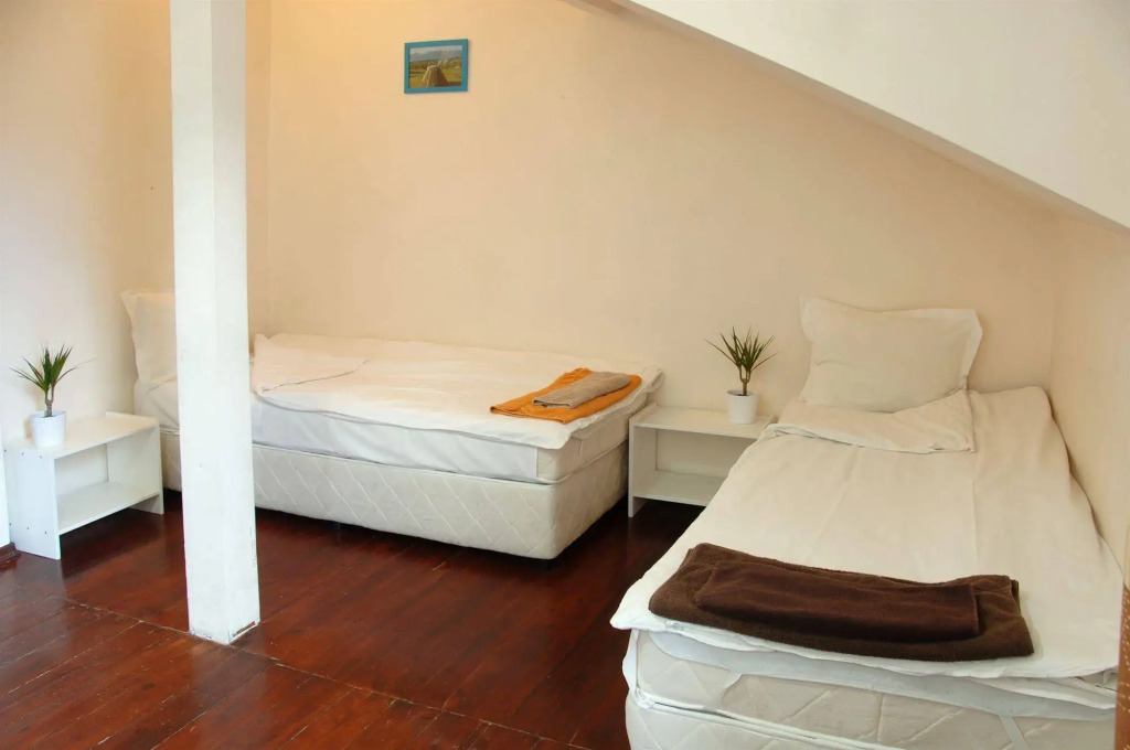 Hostel Lavele