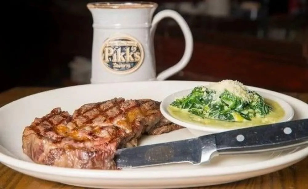 Pikk's Inn
