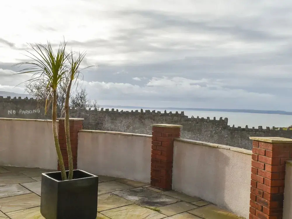 11 Anglesey Road