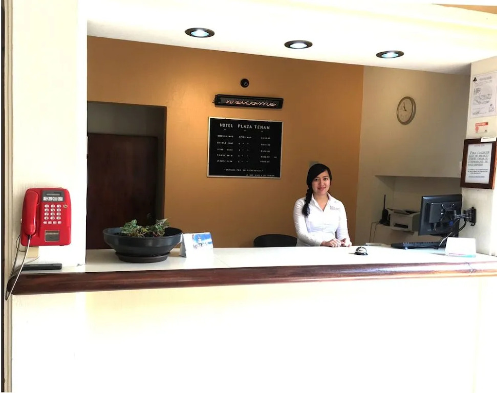 Hotel Plaza Tenam