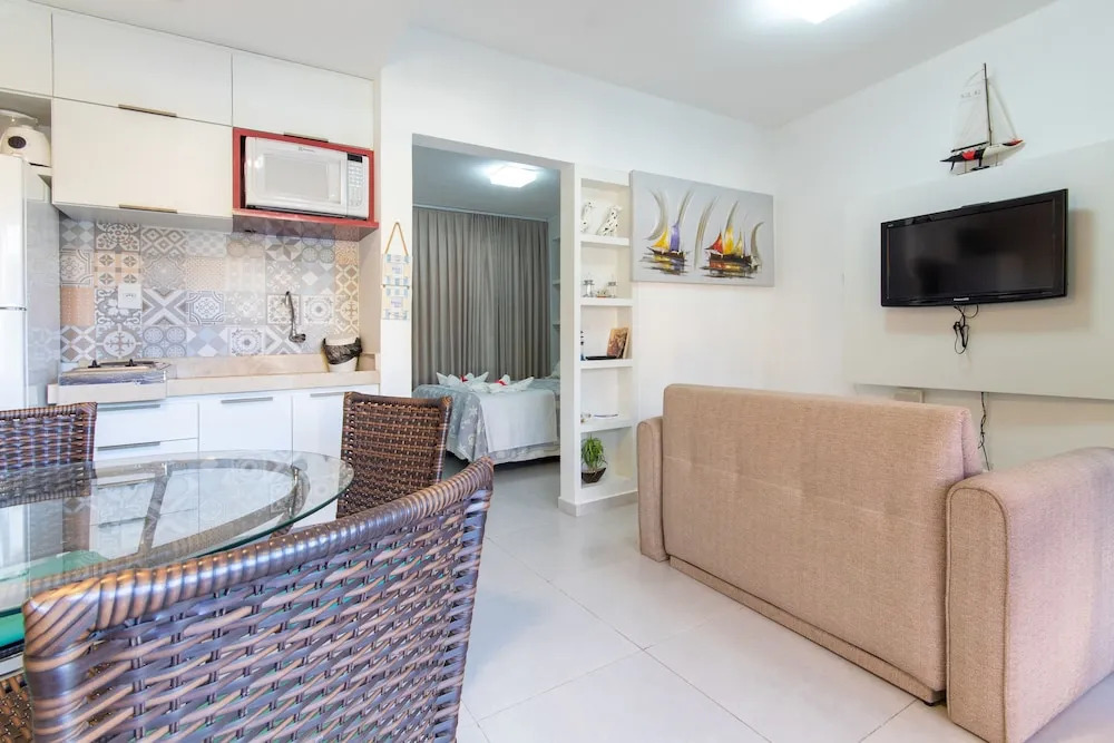 Lindo Flat de Frente para a Piscina