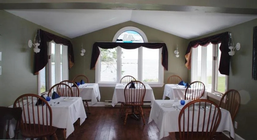 Seawind Landing Country Inn