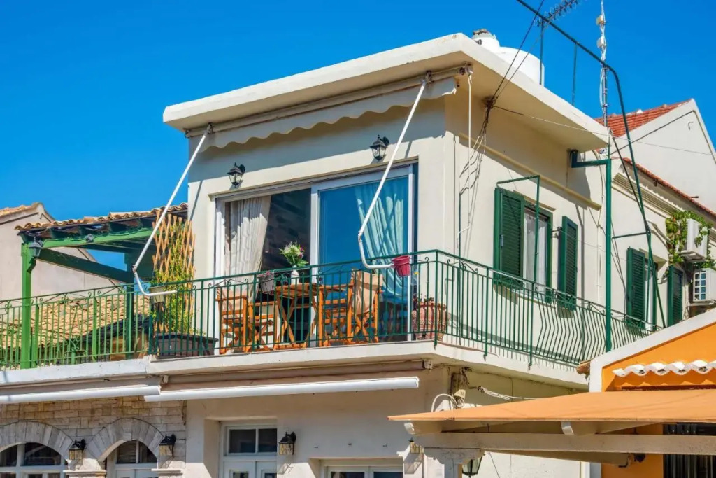 Loggos Panoramic Views Electra by Konnect