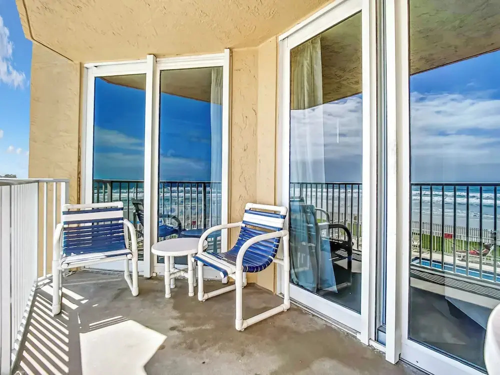 Oceania Beach Club 205