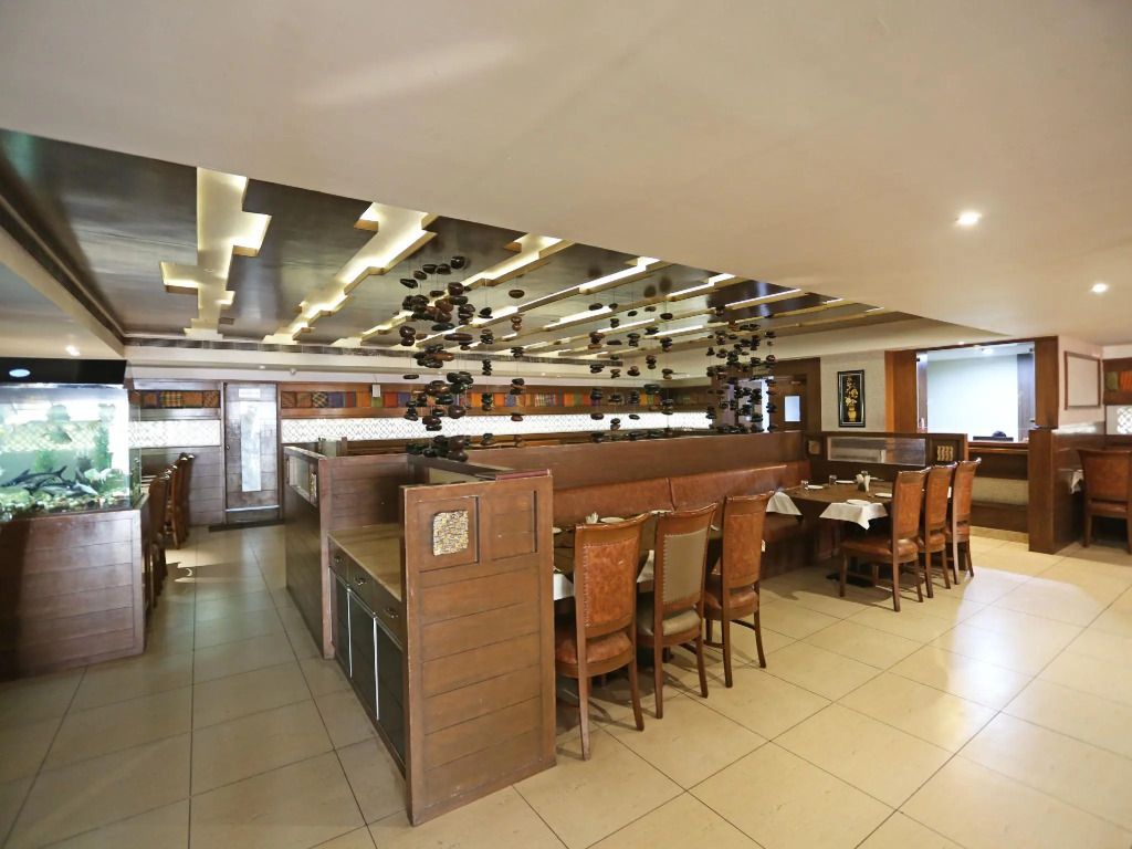 OYO 897 Hotel Surabhi Elite