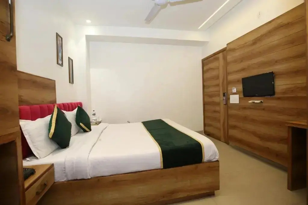 Hotel R. V. Regency